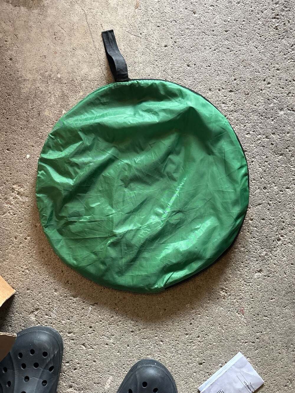 Titan Gaming Chair Pop-Up Green Screen Backdrop for Streaming 42.9" Diameter